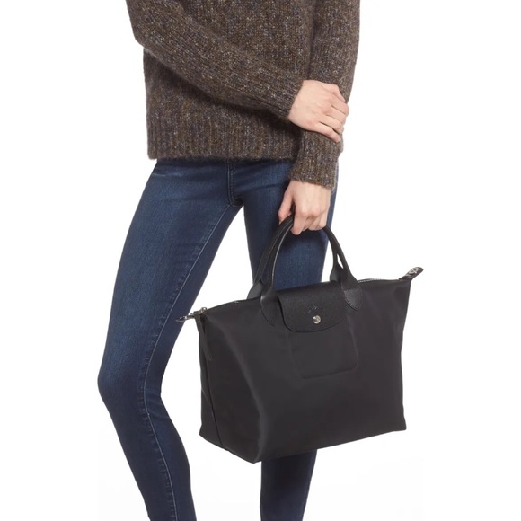 longchamp neo medium black